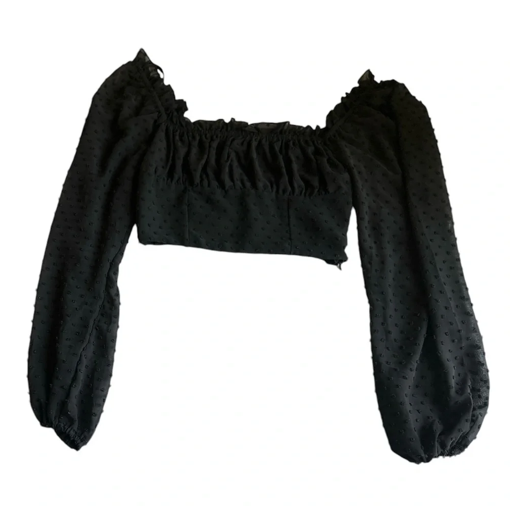 Forever 21 - Sheet Black Cropped Long Sleeve Top